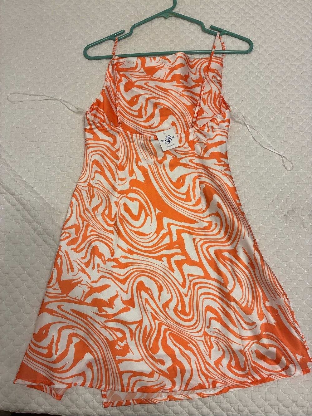 Women’s Orange & White Swirl Slip Dress with Straps. Size Medium w/ original tag - Picture 2 of 3